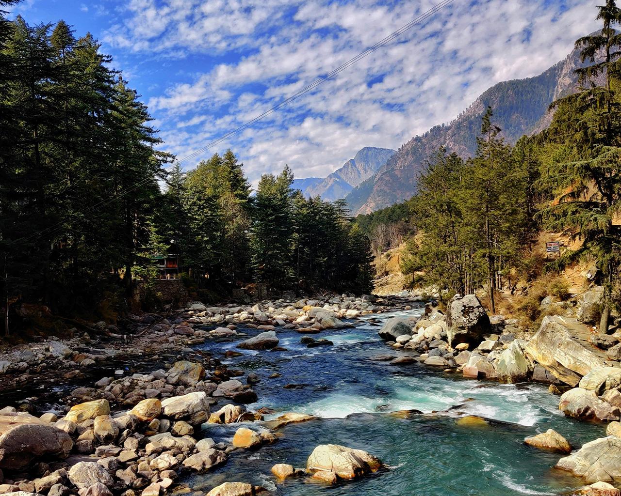 Jibhi Tirthan Kasol Tour 3 Nights 4 Days